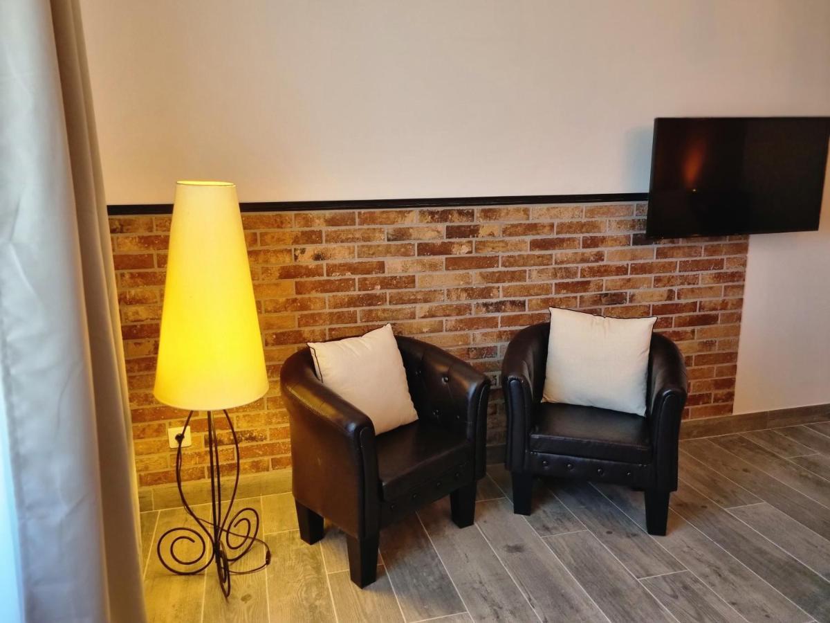Les Lofts Apartment L'Isle-sur-la-Sorgue Bagian luar foto
